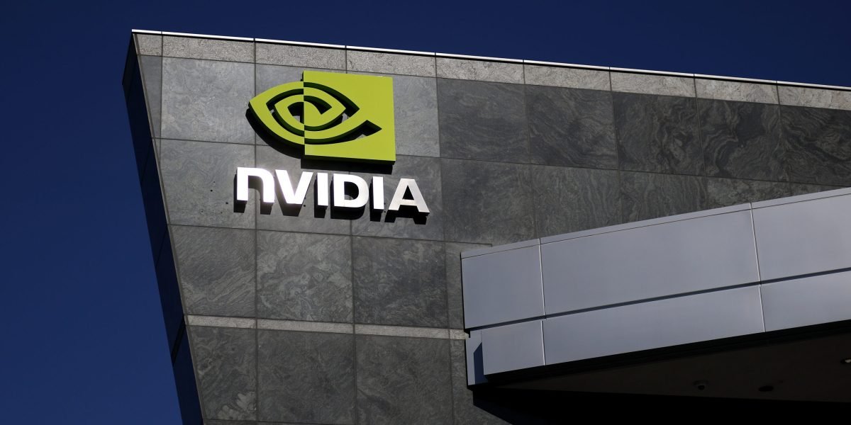 Cingapura cobra três por fraude nos casos teria ligado ao contrabando de chips nvidia para a China