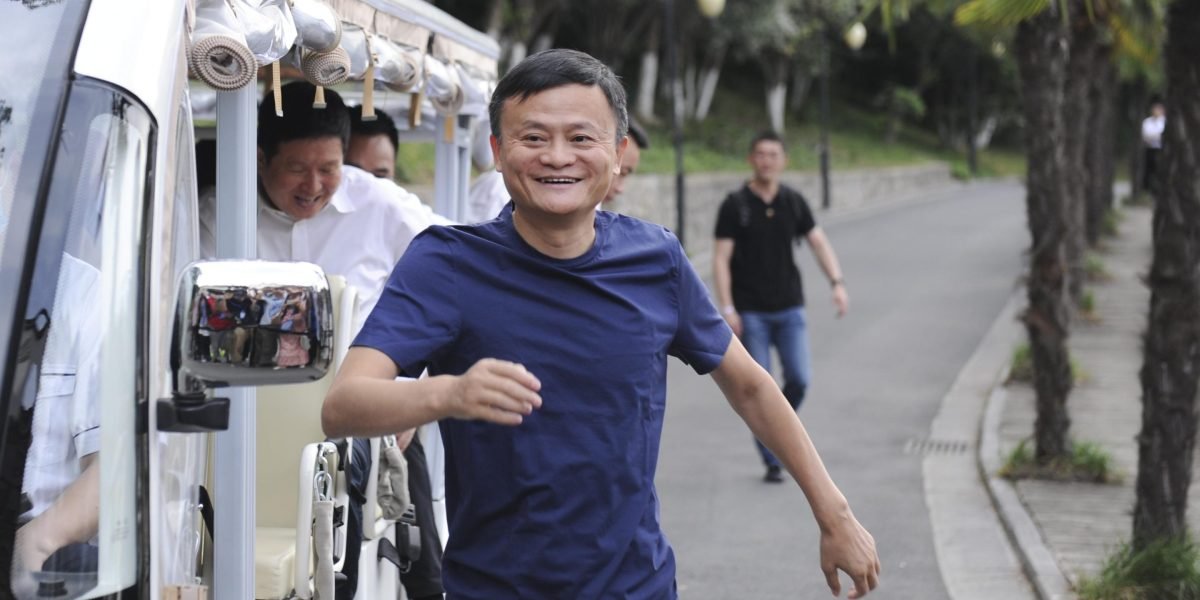 O Alibaba surge como retorno para o império de Jack Ma se apaixona