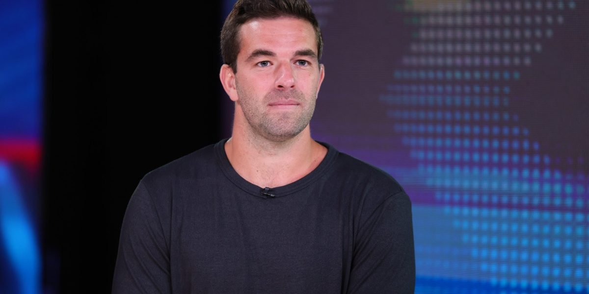 Os ingressos do Fyre Festival 2 estão à venda por até US $ 1,1 milhão depois que o fundador cumpriu o tempo de prisão por fraudar investidores do primeiro evento