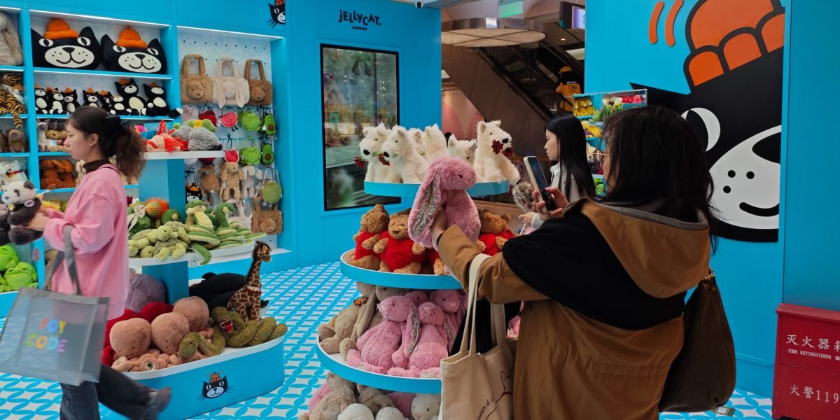 Rise de US $ 250 milhões de Jellycat: como uma 'tempestade perfeita' reacendeu a paixão por utensílios de pelúcia - especialmente entre a geração Z
