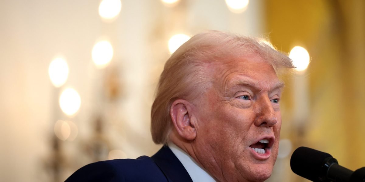 Trump Admin nos transformou em oeste selvagem financeiro em semanas