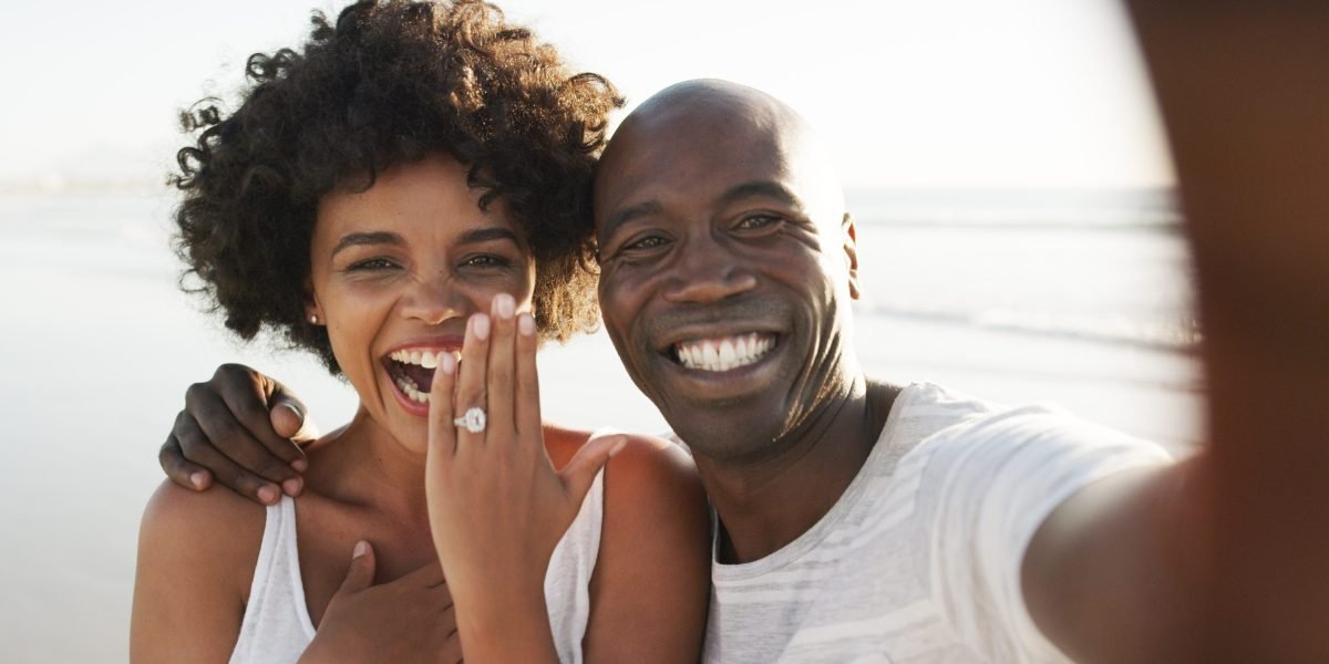 A idade ideal para o casamento e ter filhos é esta, a pesquisa encontra