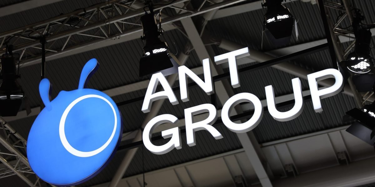 Ant Ant de Jack Ma elogia a IA avançando em chips chineses