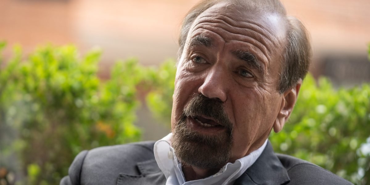 Este bilionário imobiliário preparou seu filho para sucessão, forçando -o a trabalhar para um chefe diferente: 'Você não vai trabalhar para mim'