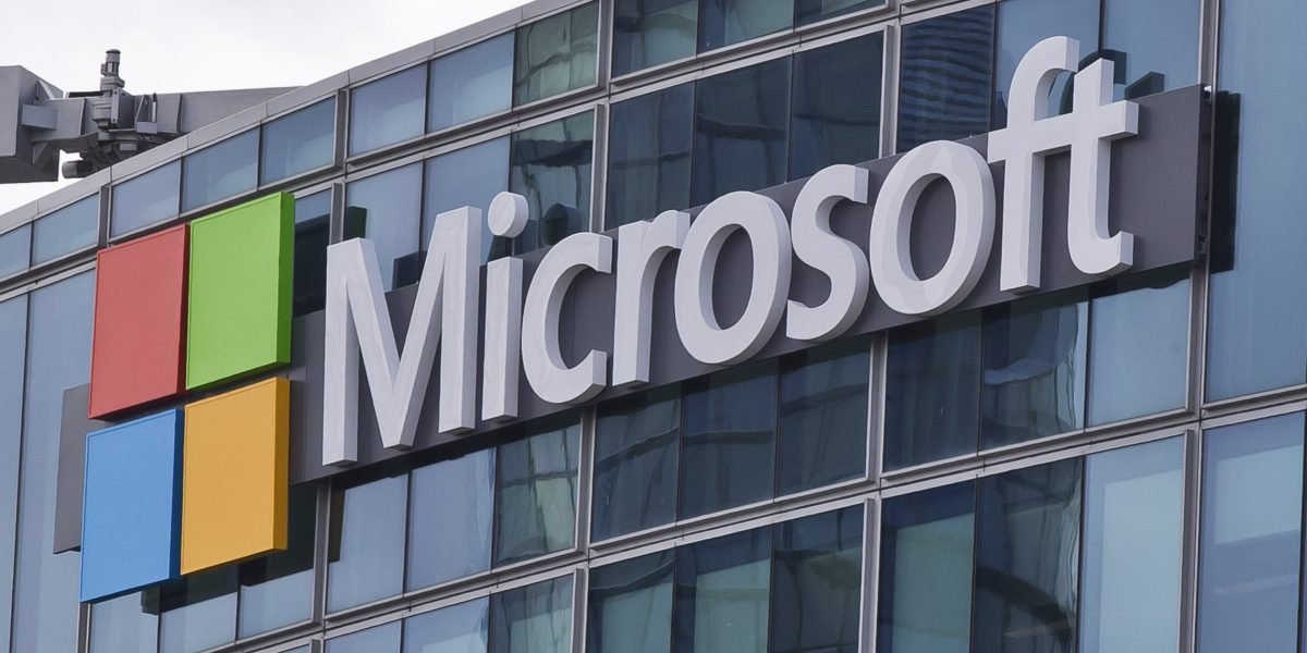 Milhares relatam interrupções que afetam os serviços da Microsoft, como o Outlook