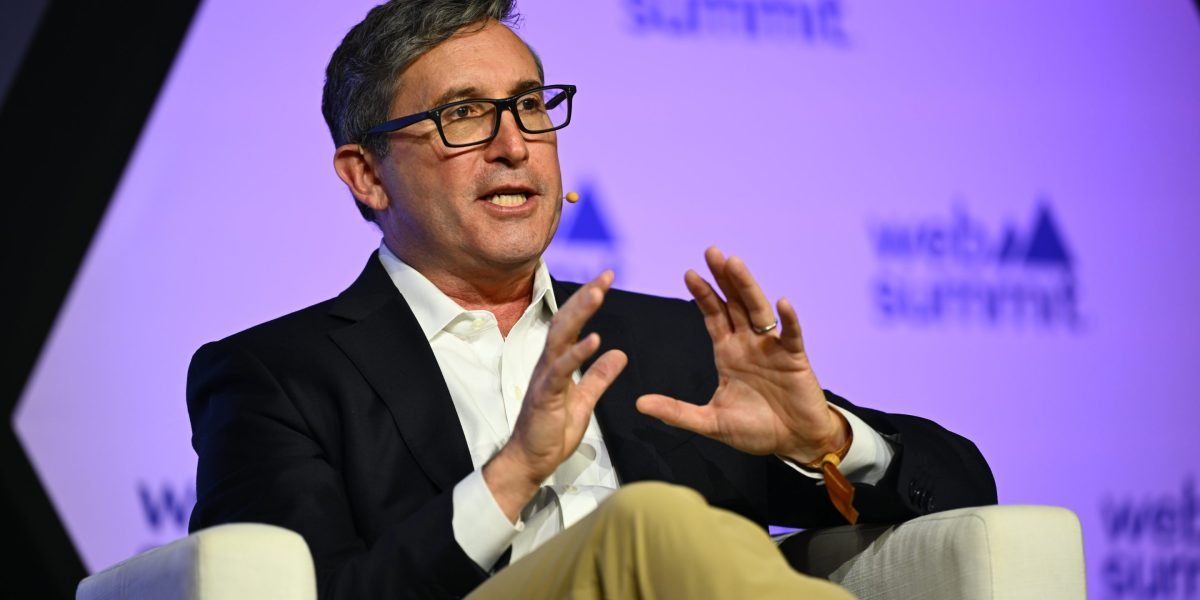 O CEO da OURA diz que a geração Z e a geração do milênio estão se rebelando contra a mentalidade do Baby Boomer em saúde