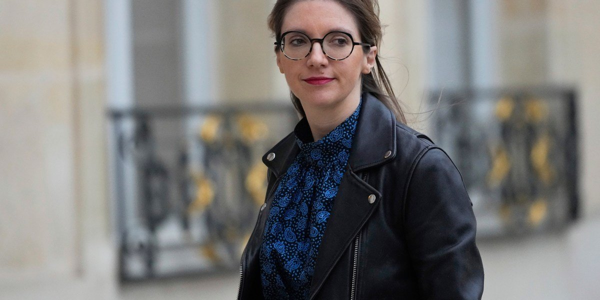 O ministro francês diz que muitas empresas não responderão a uma carta anti-dei da embaixada dos EUA: 'Está fora da pergunta que impediremos que nossos negócios promovam o progresso social'