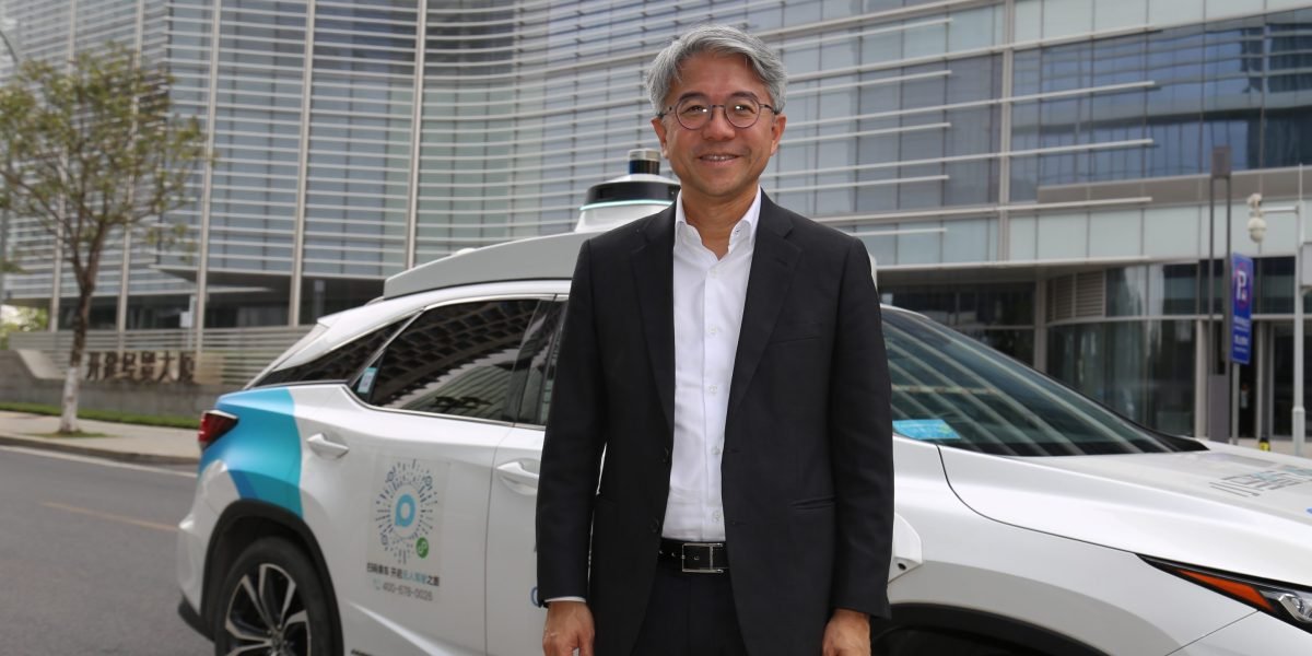 O operador de táxi de Cingapura ComfortDelgro espera