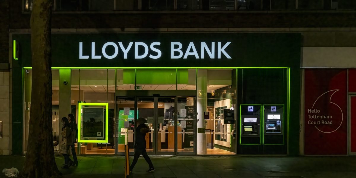 Os bancos do Reino Unido podem ter que pagar bilhões de libras em empréstimos de carro ilegais