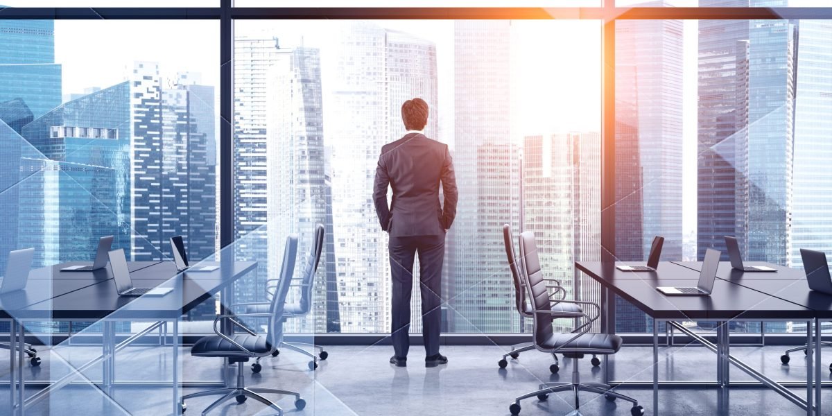 Os principais candidatos estão evitando o papel do CEO. Veja como fazer valer a pena levar