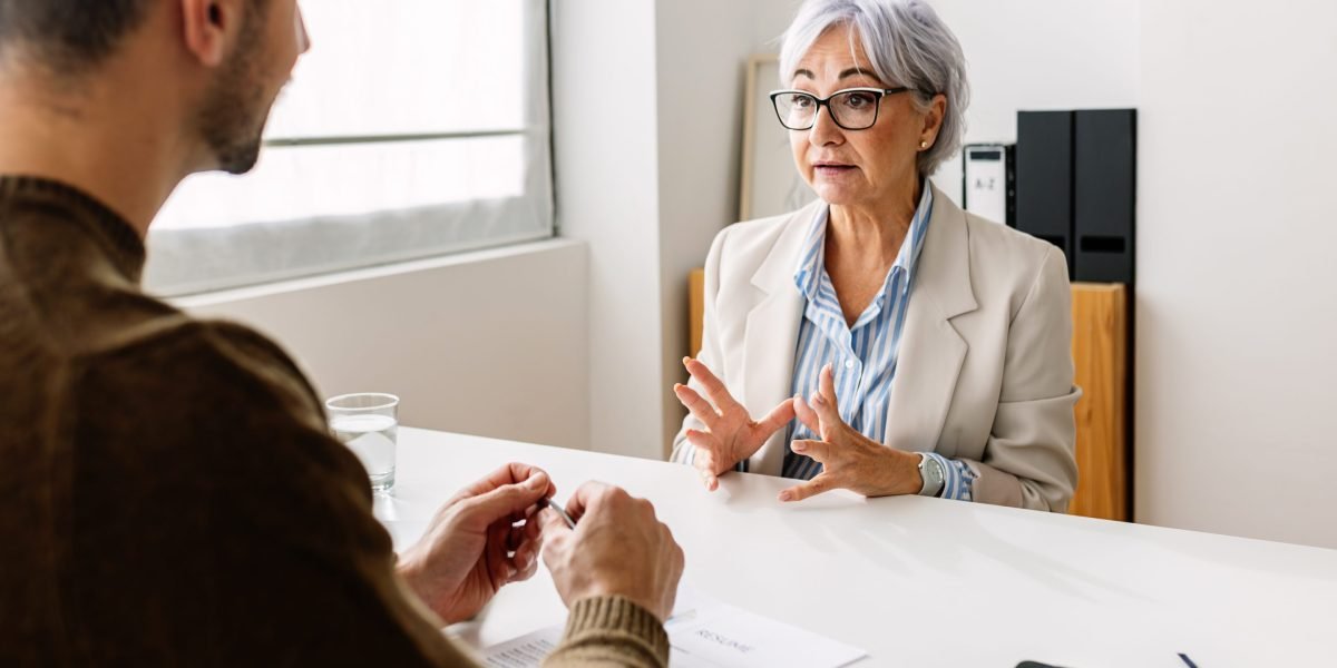 Pregar a arte de esmagar a carne bovina no local de trabalho agora é uma das principais habilidades entre os trabalhadores, pois as demissões e a RTO exigem agitar escritórios, revela o Relatório do LinkedIn