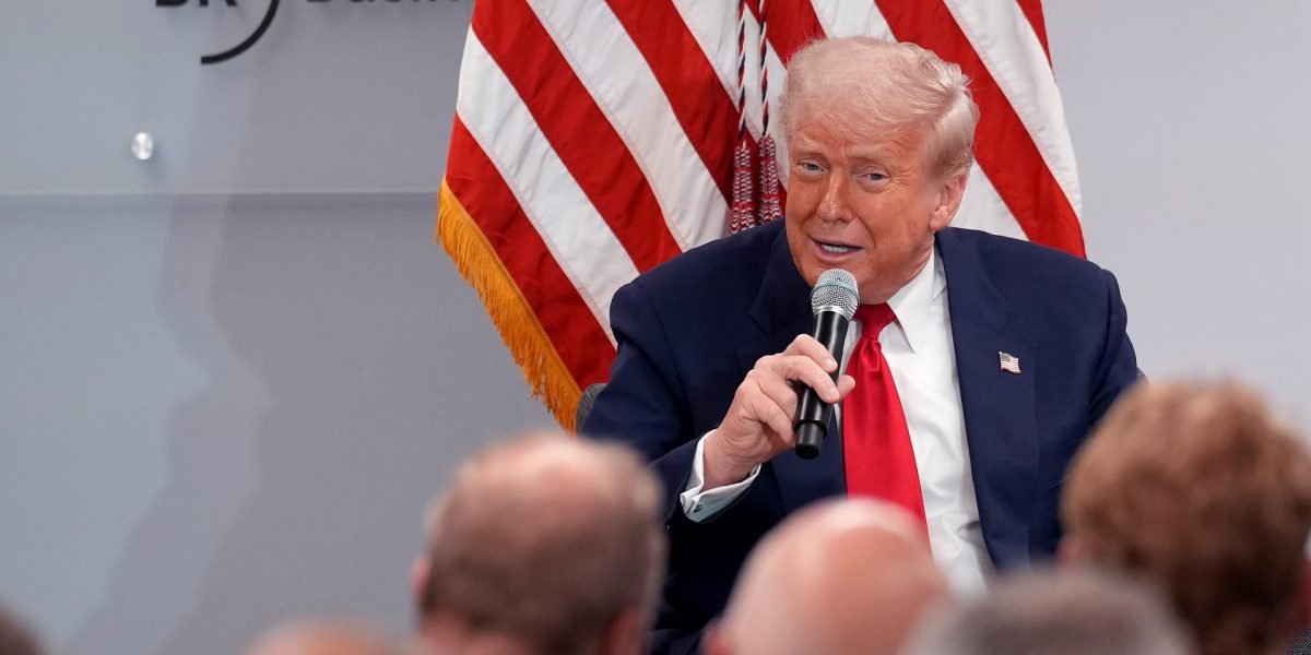 Quem a guerra comercial de Trump atingirá a seguir? Os temores de uma 'cascata tarifária' ameaçam o comércio global enquanto os aliados dos EUA se queixam sobre 'auto-prejudicação econômica'