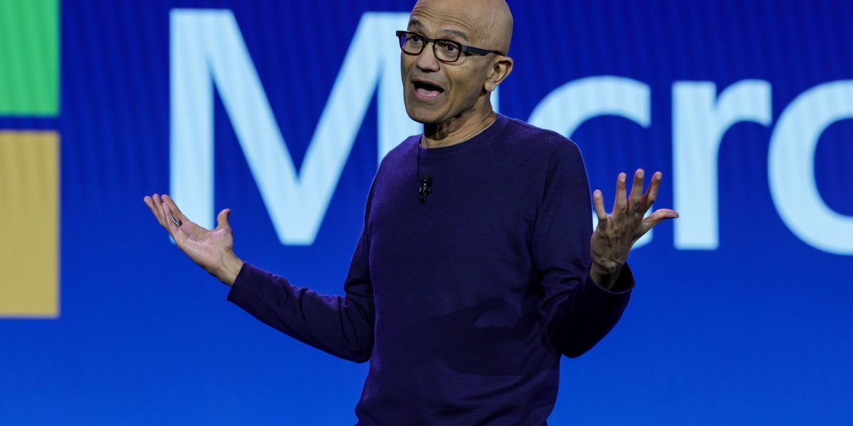 Satya Nadella, da Microsoft, quase foi passado para o CEO. É uma lição de detectar talentos promissores