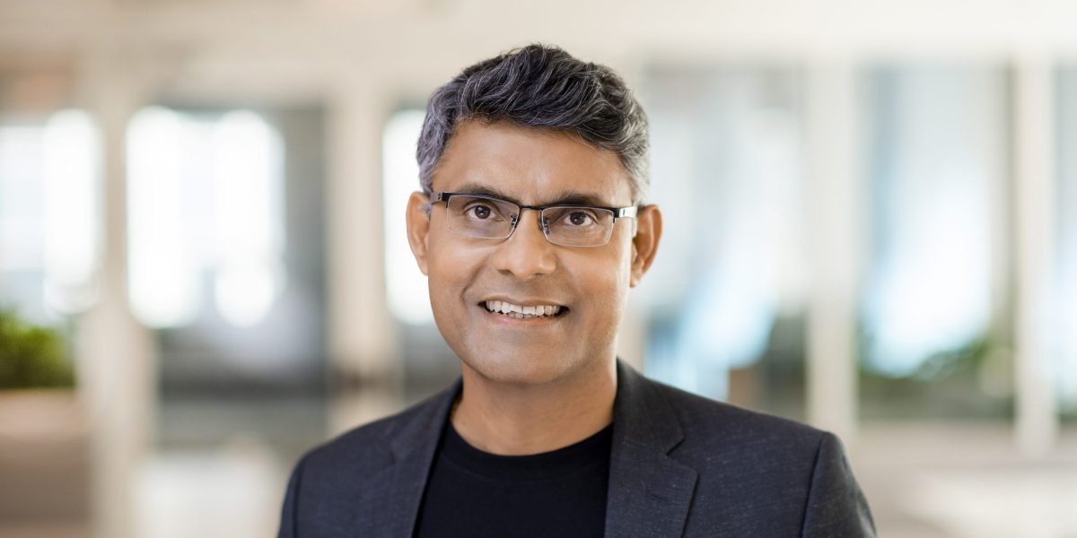 Tecnólogo da empresa de 107 anos alerta sobre gastar demais na IA: 'As pessoas podem se levar'