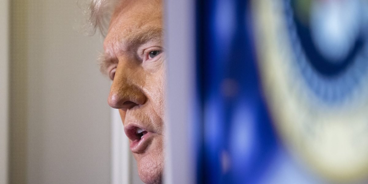 Trump diz que quatro licitantes em jogo para o acordo de Tiktok 'em breve'