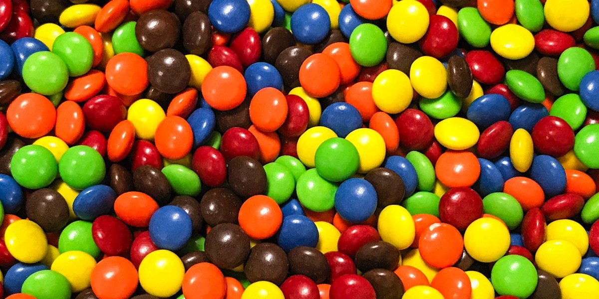 Um ex-executivo da Mars Wrigley, fazendo US $ 200ka, roubou US $ 28 milhões da empresa e comprou uma casa multimilionária