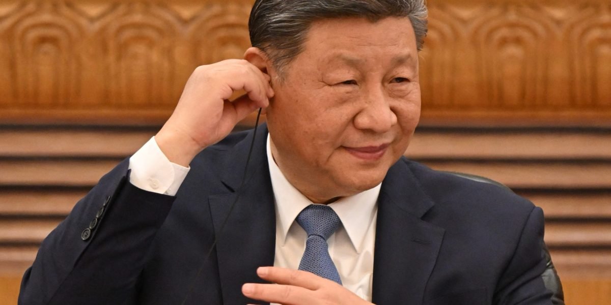 A China promete a luta até o fim 'em tarifas à medida que apóia os mercados