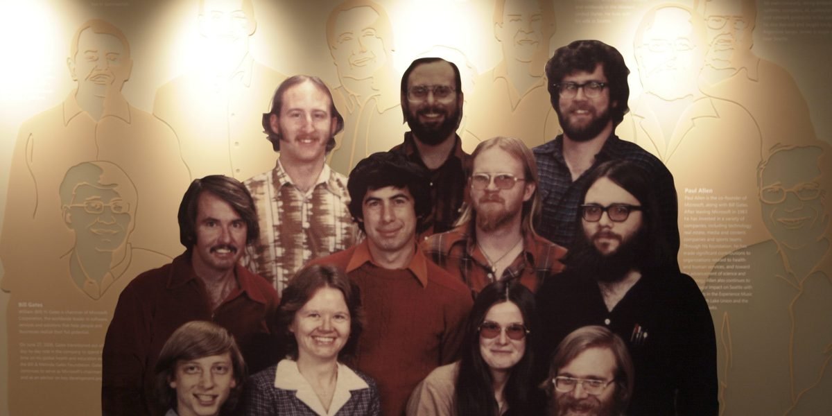 A Microsoft acabou de completar 50 anos. Veja uma foto icônica de 1978 de seus primeiros funcionários e onde eles estão agora