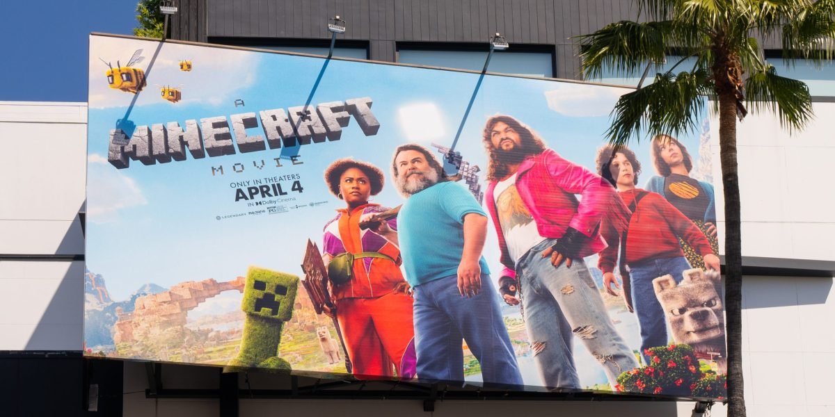 'A Minecraft Movie' joga Hollywood uma linha de vida, chegando a um enorme fim de semana de estreia global de US $ 301 milhões