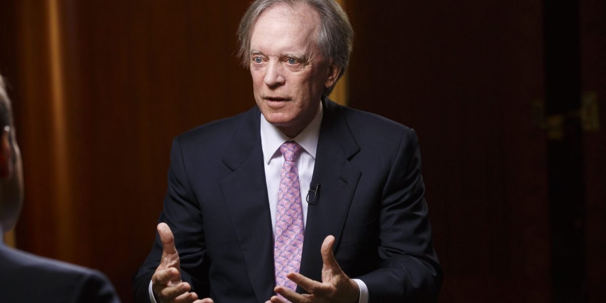 Bill Gross alerta os investidores de tentar 'pegar uma faca queda' em meio a carnificina global do mercado