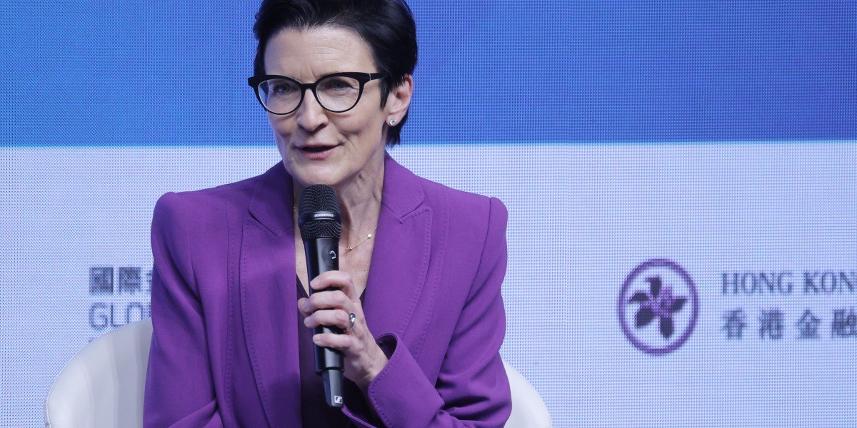 Enquanto as tarifas de Trump caem nos mercados, as empresas lideradas por mulheres estão superando a desaceleração-tão longe