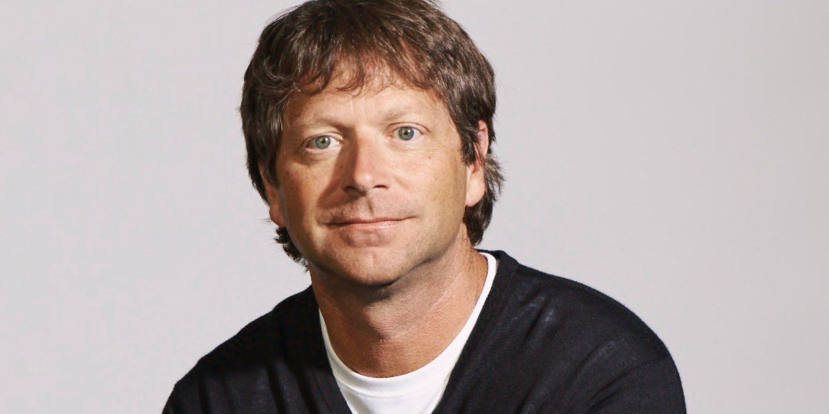 Kohl's new CEO is making more than double the retailer's previous top executive as the company struggles with store closures and falling revenue