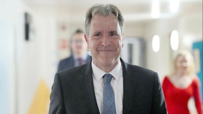 MP do trabalho preso por suspeita de ofensas e estupro sexuais