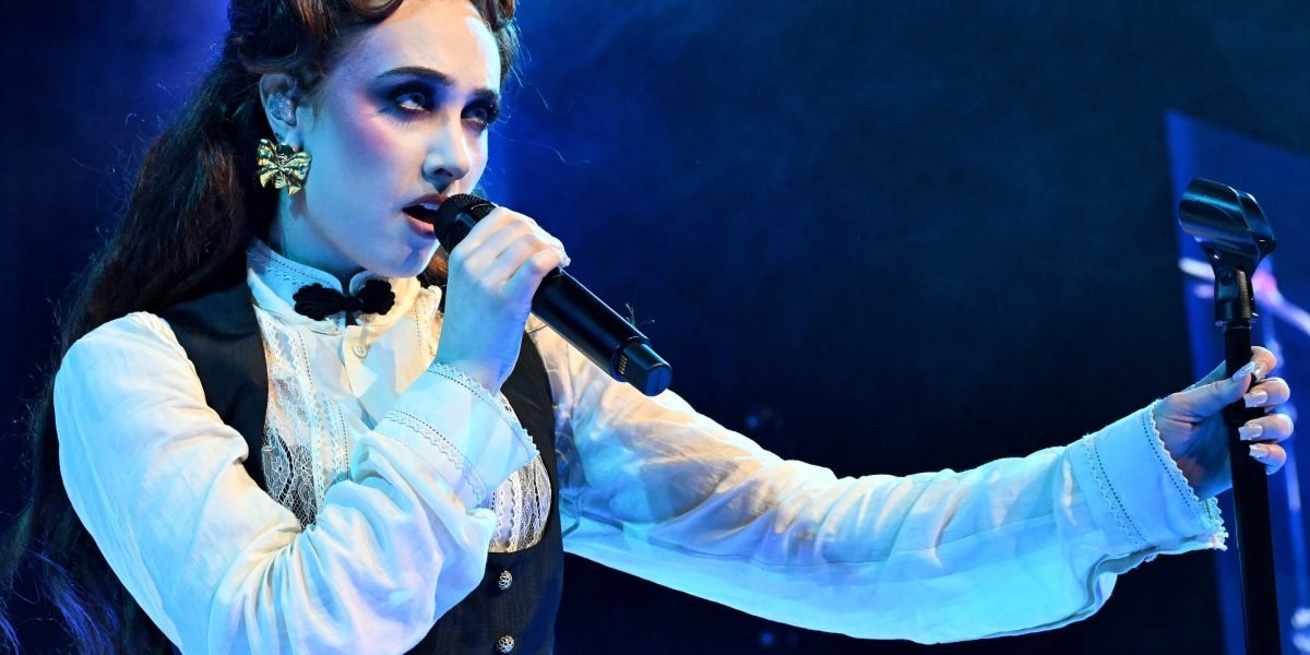 O cantor Chappell Roan fez um comentário abrangente sobre amigos com crianças, e os pais estão furiosos