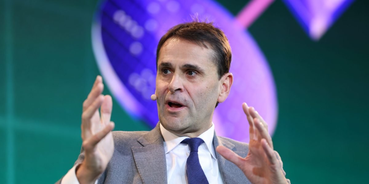 O chefe da ASML diz que os jovens estão sempre perguntando a ele como se tornar um CEO. Eis por que ele chama isso de uma pergunta 'absurda'