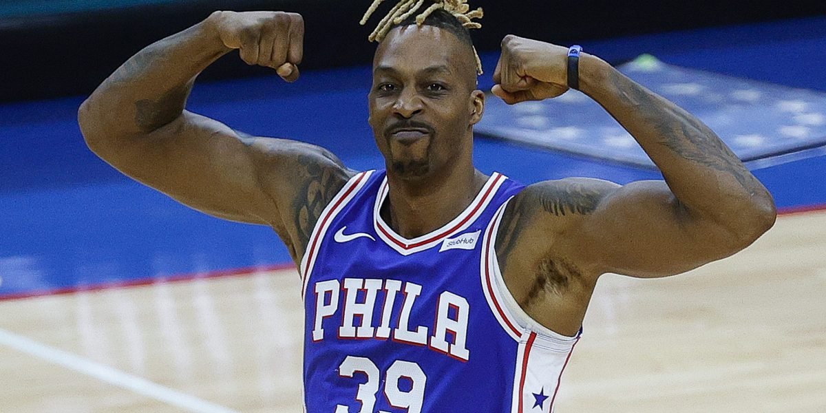 O golpista que traiu a ex-estrela da NBA Dwight Howard de US $ 7 milhões em oferta falsa para a equipe da WNBA recebe 12 anos de prisão