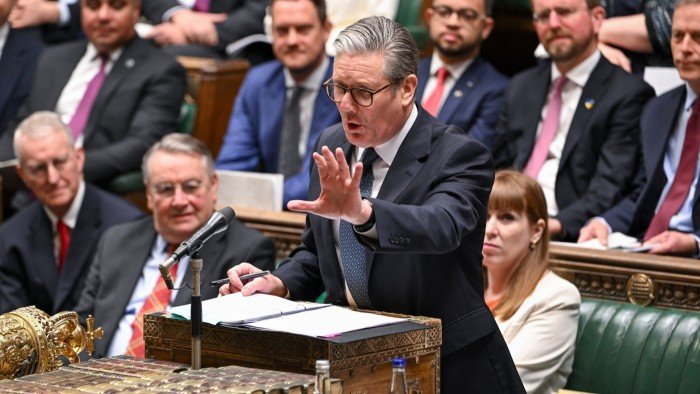 Starmer aliviado como Trump impõe 10 % de tarifas nas exportações do Reino Unido